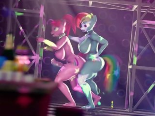 Futa gökkuşağı dash twerk değiştirme odası [screwingwithsfm]