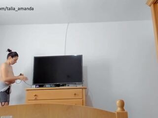 Vy boli špionážne na ma kedy ja cleaned môj izba vy zlý chap | xhamster