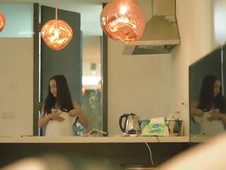 Freundinnen schleifen tofu zusammen im privat: kostenlos hd dreckig video 41 | xhamster