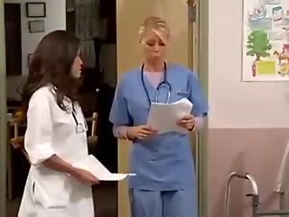 Oldie ma un goodie 8 – infermieri ottenere un scena cambiamento: adulti clip f7 | youporn