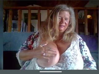 Perempuan tua vamp wanita dengan besar payudara dan alat kemaluan wanita bagian 1: dewasa film bd | xhamster