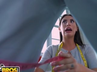 Bangbros - gorgeous stunner August Ames Loses Her Mind When She Sees Jay's Bbc